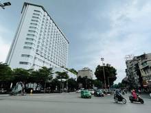 Hình ảnh Bán nhà mặt phố Lê Duẩn- 170m2- 61 tỷ- mặt tiền 10m- KINH DOANH ĐỈNH