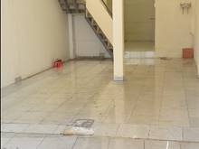 Hình ảnh Cho thuê nhà MT Calmette, Quận 1 - 4.2x16m Cấp 4 giá thuê 30triệu