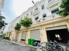 Hình ảnh Bán nhà mặt tiền Tô Hiệu sổ hồng sẵn 4x18m 1 trệt 3 lầu