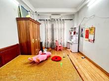Hình ảnh Siêu phẩm hoàng cầu, đống đa, p.lô, ô tô đỗ cổng, dân trí cao, nhỉnh