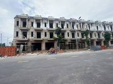 Hình ảnh Ra gấp nhà phố kinh doanh giá hữu nghị