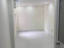 Hình ảnh Bán nhà hẻm Bạch Vân 2 lầu st 3pn 4wc Q5 chỉ 2.5 tỷ