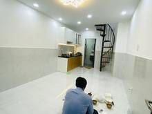 Hình ảnh Siêu mẫu mông to đụng vô phỏng tay nè. NHÀ mới xây nở hậu 1m tài lộc.
