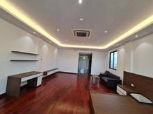 Hình ảnh Bán nhà mặt phố Hoàng Cầu 250m2, 9 tầng, mặt tiền 12m
