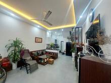 Hình ảnh BÁN TIẾC ĐỨT RUỘT! Bán nhà Nhân Hòa-Quan Nhân 45m MT 5m 5 tầng hơn 5 t