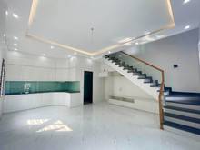 Hình ảnh BÁN NHÀ gần P.Hùng Vương, 3 tầng, ô tô sát nhà, 43,2m2, chỉ 2,15 tỷ
