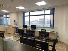 Hình ảnh Văn phòng 200 m2 giá tốt 350k / m2 ngay Hoàng Hoa Thám, Bình Thạnh,