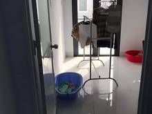 Hình ảnh Nhà 4x10 hẻm huỳnh tấn phát, q7 còn mới 1 trệt 1 lầu 2 tỷ 5 bán gấp