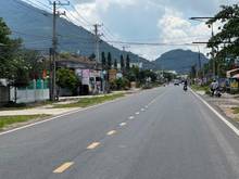 Hình ảnh Vườn cây nghĩ dưỡng-View lưng tựa núi Chứa Chan