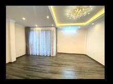 Hình ảnh Hoàng Quốc Việt 60m oto đỗ cửa 9.3 tỷ.