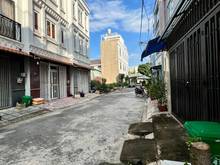 Hình ảnh Nhà 3 tầng đẹp lung linh, ngay vòng xoay Phú Hữu