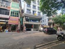 Hình ảnh Cần Cho Thuê Mặt Phố Hàng Gai 200m2 x3 Tầng MT 7.5M Giá 230tr/Tháng