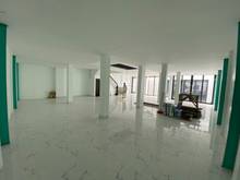 Hình ảnh Cho thuê nhà Trần Thái Tông Dt 260m2 x 7 tầng, 1 hầm. Giá 370tr