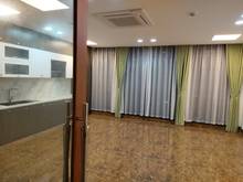 Hình ảnh cho thuê nhà Vũ Tông Phan Dt 130m2 x 5 tầng +1 hầm+1 tum. Giá 70tr