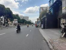 Hình ảnh Bán nhà ngay đường Hoàng Văn Thụ,Q.Phú Nhuận.DT 5.5x14m, Giá 11.5 Tỷ