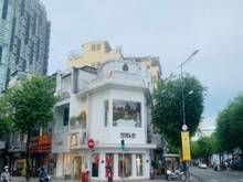 Hình ảnh Bán căn góc 2 MT Lê Thánh Tôn, dt: 8x 8, 3 lầu, hđt 170 triệu, 68 tỷ
