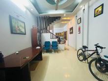 Hình ảnh Bán gấp nhà Phố Khúc Thừa Dụ Cầu Giấy 51m2, Ngõ Thông, Ô tô Kinh Doanh