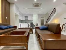Hình ảnh Bán nhà đẹp MP Âu Cơ, vị trí đẹp, giá 34 tỷ, 72m2x4T, ở luôn