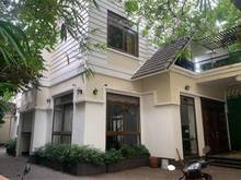 Hình ảnh Nhà bị hỏng sang lại BIỆT THỰ Đ. Trần Quốc Toản, P.8, Q.3, giá 402m2,