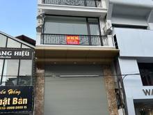 Hình ảnh Cho thuê nhà phố HÀNG BÔNG 90m2.