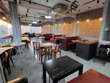 Hình ảnh Cho thuê căn góc 8x20 2 mặt tiền, đường Âu Cơ, Q.Tân Bình