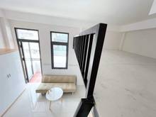 Hình ảnh Chdv Full nội thất - có gác - ban công to đùng