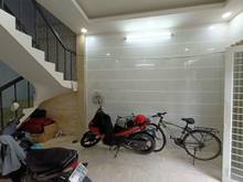 Hình ảnh Cần Bán Nhà Định Cư Lạc Long Quân 32m2 Giá 3tỷ6 Sổ Vuông