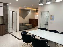 Hình ảnh Cho thuê RIVIERAPOINT 2PN + 2WC nhà tone sáng giá 18 triệu anh chị ơi