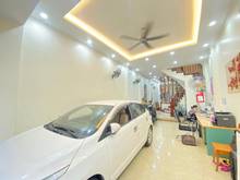 Hình ảnh Nhà mặt phố cù chính lan 65m 5 tầng mặt tiền 4.2m kinh doanh đỉnh