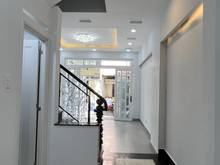 Hình ảnh Cần bán gấp nhà Huỳnh Tấn Phát Quận 7, 45m2- 2 tầng- giá chỉ 3 tỷ SHR