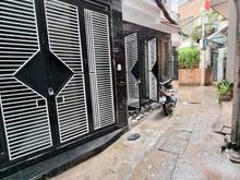 Hình ảnh Nhà Ba Đình mới tinh 5 tầng, chỉ 4 tỷ, 35m2.