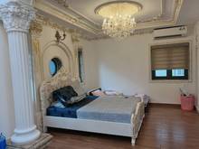 Hình ảnh Biệt thự đẹp, mới sang trọng QUẬN 2,DT :10x19m hầm 3 lầu giá 49 tỷ