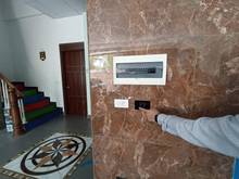 Hình ảnh Bán nhà 6 tầng sát cầu VĨNH TUY, LONG BIÊN KD đa dạng, DT:108m2.