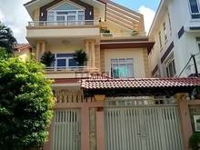 Hình ảnh Cần bán biệt thự sang trọng. DT 8,2 x 24,5m. Giá 17 tỷ