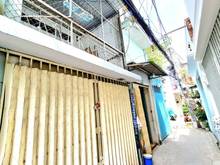 Hình ảnh Nhà nhỏ quận 8 mới sơn sửa, cho khách mua ở gđ nhỏ cần vào ở liền