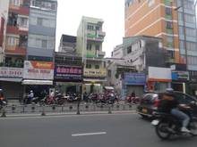 Hình ảnh CC cho thuê nhà MT Phan Đăng Lưu, P1, Phú Nhuận, 4x16m, Gía: 45 triệu