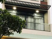 Hình ảnh Bán nhà DT: 110M X 4T ngõ thông phố Cù Chính Lan