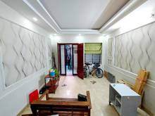 Hình ảnh Lạc Long Quân- 2,9 tỉ- 35m2- 5 tầng- gần ô tô.