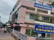 Hình ảnh Đất và nhà ngay chợ p2 thành phố Tân An Long An