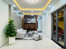 Hình ảnh Siêu phẩm 3 mặt hẻm! Nhà cực đẹp, 4,5mX9m, 3 tầng, gần chợ Bà Chiểu