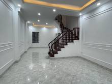 Hình ảnh Chỉ có 3.7 tỷ nhà Bát Khối ô tô vào 40m2 độc quyền bán alo ngay gặp ch