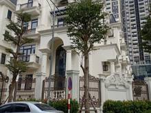 Hình ảnh Cho thuê Biệt thự đường Hoàng quốc việt 200m2x5T, thang máy