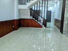 Hình ảnh Cần bán gấp căn nhà tại trung tâm đường chính phường 15 Tân bình