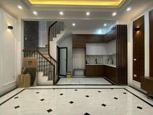 Hình ảnh Nhà Xuân ĐỈnh ngay đại sứ quán gần 40m 5tang 30m bãi ô tô.nhỉnh 4ty