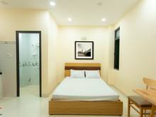 Hình ảnh Phòng Studio view cửa sổ đầy đủ nội thất