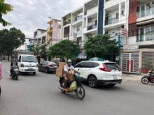 Hình ảnh Bán nhà mặt phố khu Cư Xá Nguyên Hồng, DT: 4x18m, trệt, 2 lầu, ST