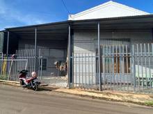 Hình ảnh Bán nhà 175m2 mới xây MT đường nhựa sát bên chợ.