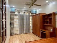 Hình ảnh Cho thuê nhà ngõ 204 Trần Duy Hưng 50mx4t 4p ngủ, giá 14 triệu/th