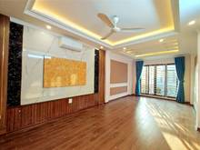 Hình ảnh Bán nhà mặt phố Yên Lạc, phân lô quân đội, THANG MÁY, giá 16.8 tỷ