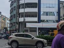 Hình ảnh Cho thuê Nhà NC Góc 2 MT Đường Châu Văn Liêm, P.14, Q5.  DT: 8 x 16m